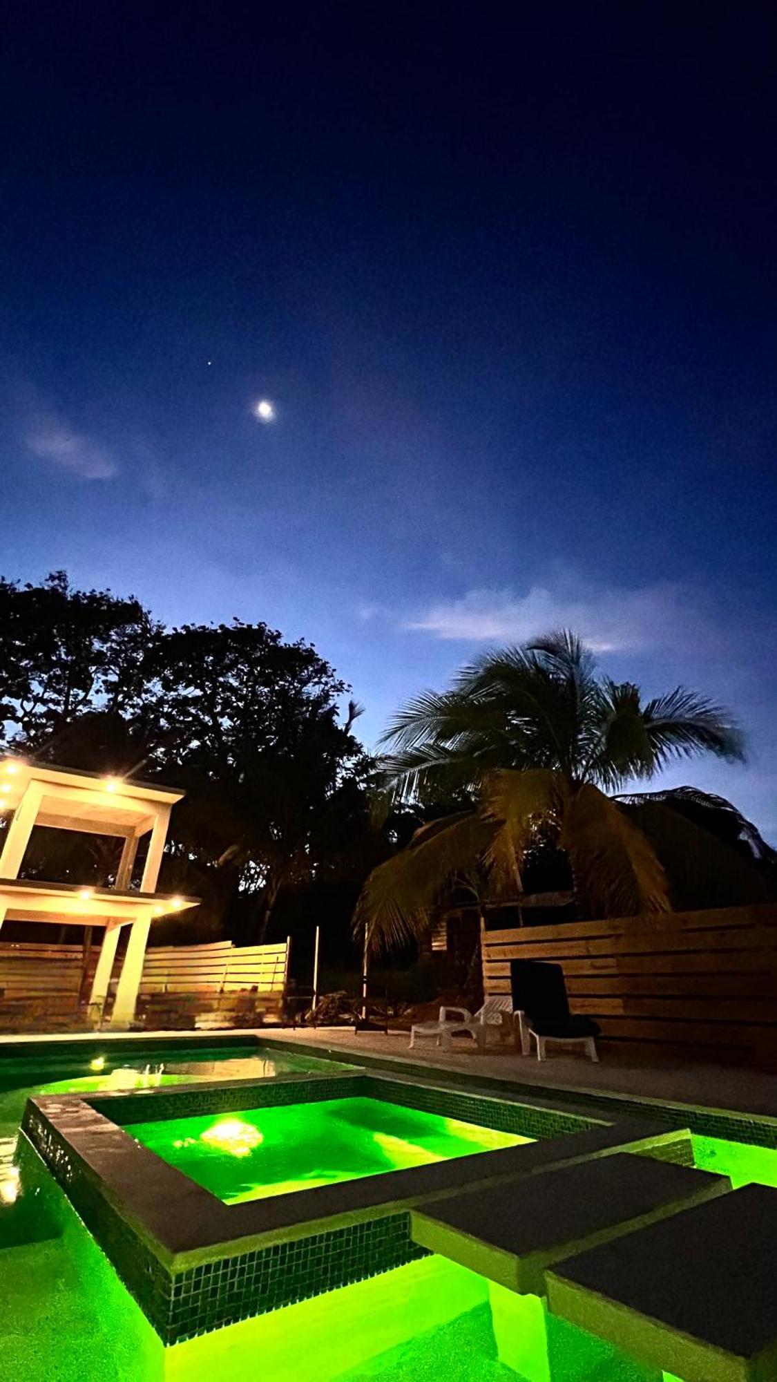 Garden Of Eden Hotel Brenas 外观 照片